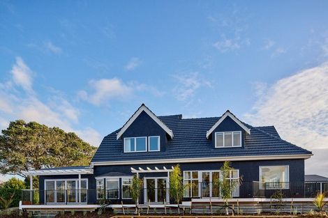 Photo of property in 53 Seaview Road, Paremata, Porirua, 5024