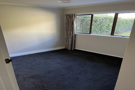 Photo of property in 2/77 Shakespeare Road, Bluff Hill, Napier, 4110