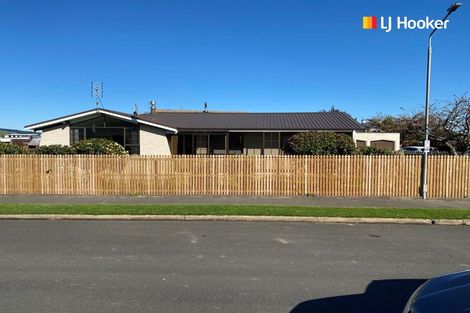 Photo of property in 16 Wickliffe Street, Mosgiel, 9024