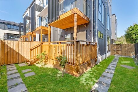 Photo of property in 4/65 Friedlanders Road, Manurewa, Auckland, 2102