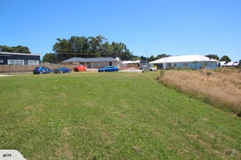 Photo of property in 24 Coutts Way, Fitzherbert, Palmerston North, 4410