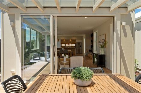 Photo of property in 45b Weld Street, Martinborough, 5711