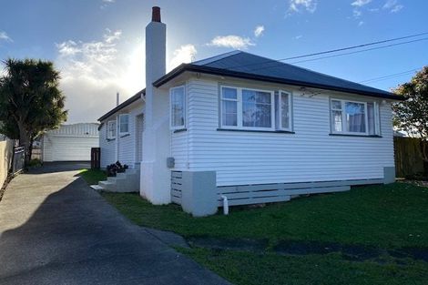 Photo of property in 14 Stanley Street, Wainuiomata, Lower Hutt, 5014