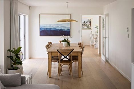 Photo of property in 44 Milford Road, Milford, Auckland, 0620