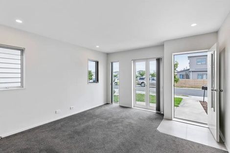 Photo of property in 41 Tribute Loop, Takanini, 2112