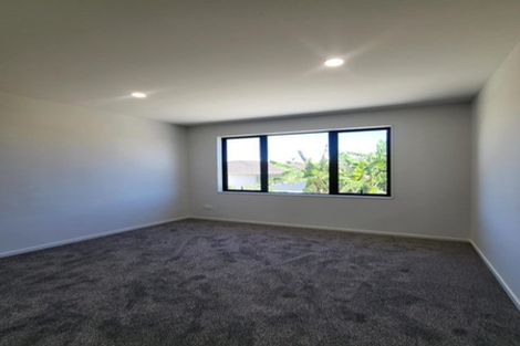 Photo of property in 10c Benton Place, Manurewa, Auckland, 2102