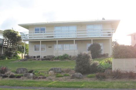 Photo of property in 111 Pohutukawa Crescent, Whangamata, 3620