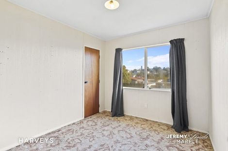 Photo of property in 2 Styca Place, Sunnyvale, Auckland, 0612