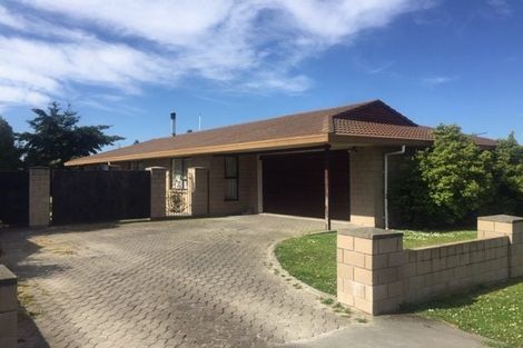 Photo of property in 16 Charles Street, Rangiora, 7400