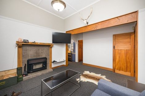 Photo of property in 148 Featherston Street, Palmerston North, 4410