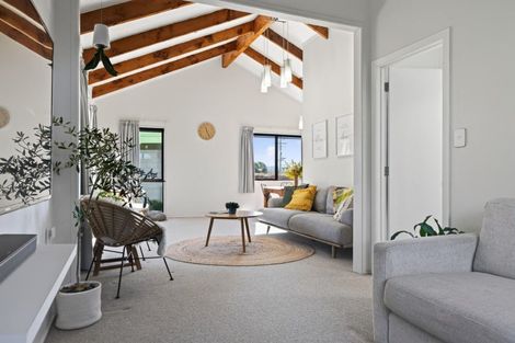 Photo of property in 52a Richmond Street, Cambridge, 3434