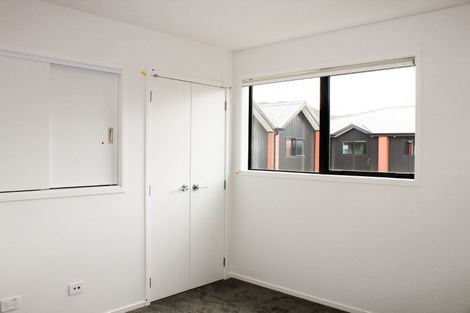 Photo of property in 2/12 Biddle Crescent, Taita, Lower Hutt, 5011