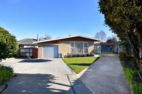 Photo of property in 14 Tennyson Crescent, Stoke, Nelson, 7011
