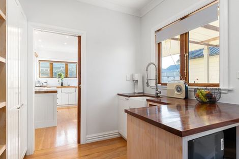 Photo of property in 25 Main Street, Greytown, 5712