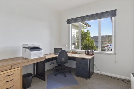 Photo of property in 1 Kelly Maree Crescent, Flagstaff, Hamilton, 3210