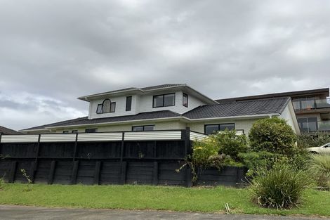 Photo of property in 86 San Marino Drive West, Henderson, Auckland, 0612