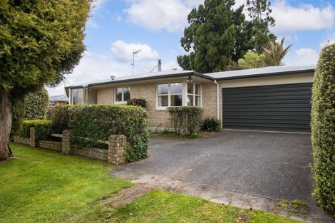 Photo of property in 8 Levley Lane, Katikati, 3129