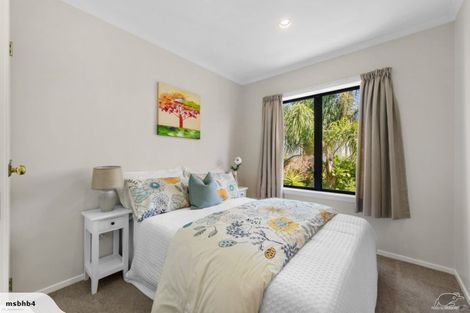 Photo of property in Tuscany Towers, 75/1 Ambrico Place, New Lynn, Auckland, 0600