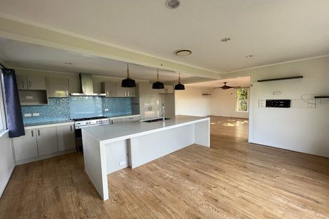 Photo of property in 47 Lysander Crescent, Beach Haven, Auckland, 0626