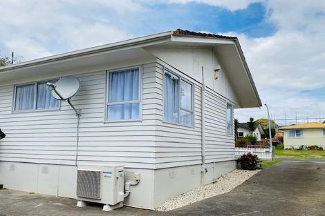 Photo of property in 21 Kemble Close, Mangere, Auckland, 2022