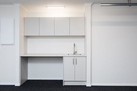 Photo of property in 6 Henui Street, Strandon, New Plymouth, 4312