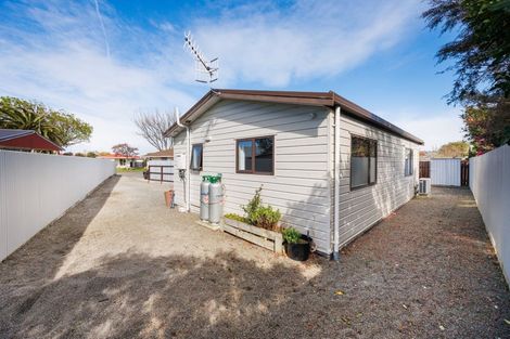 Photo of property in 49 Kaimanawa Street, Kelvin Grove, Palmerston North, 4414