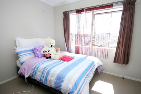 Photo of property in 10 Stamford Crescent, Flat Bush, Auckland, 2019