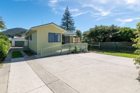 Photo of property in 6a Neil Road, Fairy Springs, Rotorua, 3015