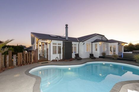 Photo of property in 12-14 Douglas Street, Paraparaumu Beach, Paraparaumu, 5032