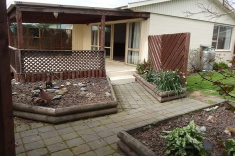 Photo of property in 43 Castletown Place, New Brighton, Christchurch, 8083