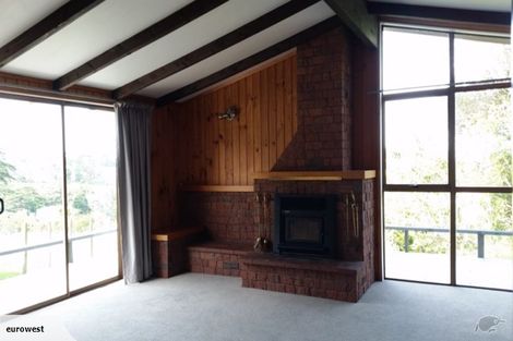 Photo of property in 34 Red Hills Road, Massey, Auckland, 0614