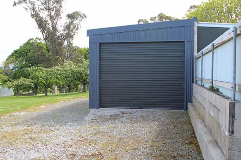 Photo of property in 15a Holmes Street, Holmes Hill, Oamaru, 9401