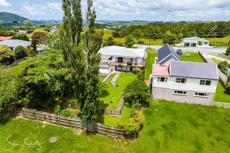 Photo of property in 7 Griffin Road, Maungaturoto, 0520