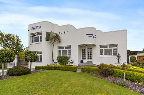 Photo of property in 98 Avenue Road, West End, Timaru, 7910