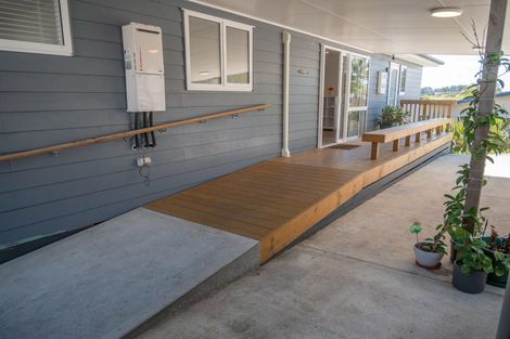 Photo of property in 5 Eagles Way, Cable Bay, 0420