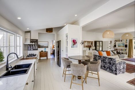 Photo of property in 19 Tuki Tuki Road, Haumoana, Hastings, 4180