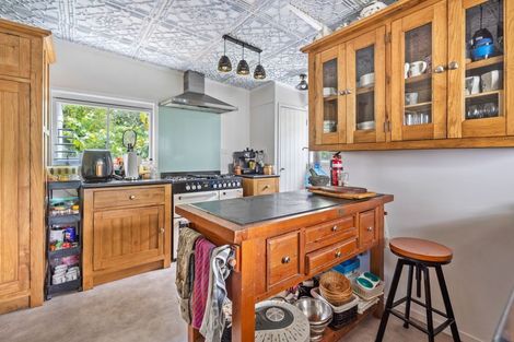 Photo of property in 290 Paihia Road, Kawakawa, 0282