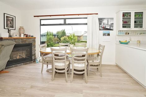 Photo of property in 4 Prospect Place, Western Heights, Hamilton, 3200