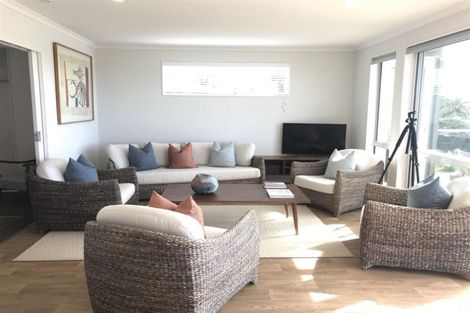 Photo of property in 249 Cove Road, Waipu, 0582