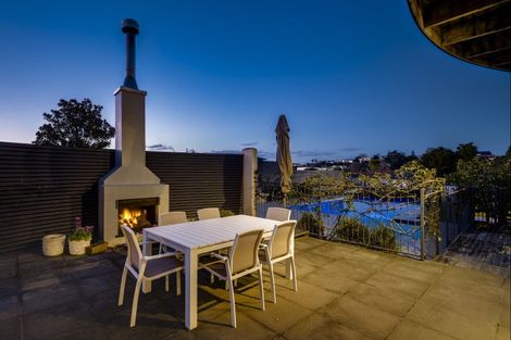 Photo of property in 50 Iona Road, Havelock North, 4130