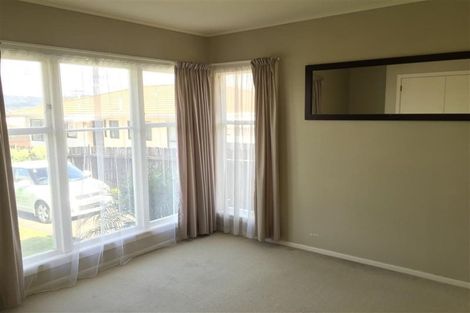 Photo of property in 13 Strid Road, Te Atatu South, Auckland, 0610