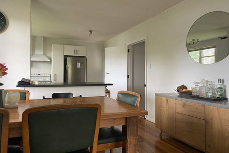 Photo of property in 68 The Drive, Tawa, Wellington, 5028