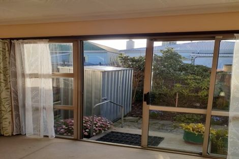 Photo of property in 49f Cutten Street, South Dunedin, Dunedin, 9012