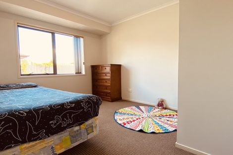 Photo of property in 69a Taradale Road, Onekawa, Napier, 4110