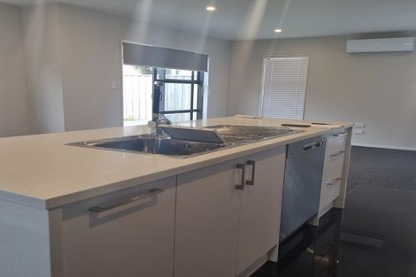 Photo of property in 12b Broadbent Street, Riccarton, Christchurch, 8041