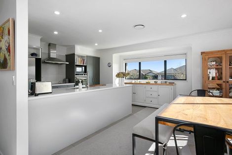 Photo of property in 14 Brancaster Place, Cambridge, 3434