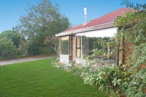 Photo of property in 89 Hawthornden Road, Avonhead, Christchurch, 8042