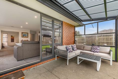 Photo of property in 15 Trump Place, Kelvin Grove, Palmerston North, 4414