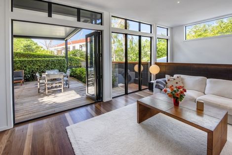 Photo of property in 12b Beaconsfield Street, Devonport, Auckland, 0624