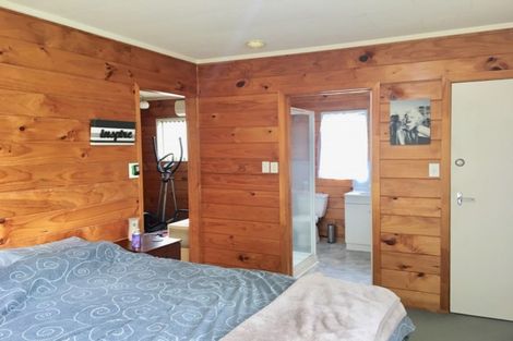 Photo of property in 30 Patrick Street, Foxton, 4814